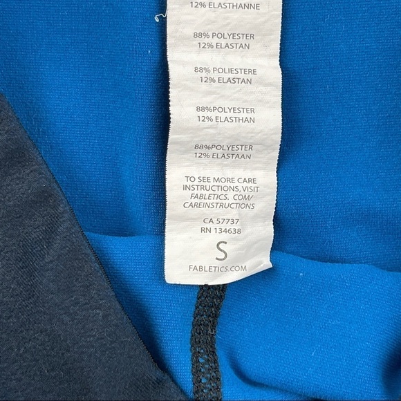Fabletics Crop Leggings Womens Small Blue Ombre Space Pattern - Picture 3 of 10